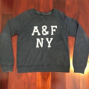 navy abercrombie & fitch crew neck